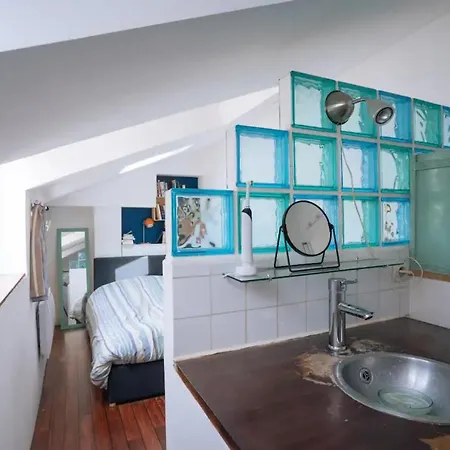 Lejlighed Charming 1bd Apart For 4 With Balcony